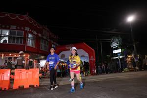 BIB: 
                            <button type="button" onclick="openModal(26262498)" class="btn btn-primary btn-sm float-right btn-popup" data-toggle="modal" data-target=".modal-high-quality">
                        <i class="fas fa-shopping-cart"></i> Add to Cart
                    </button>
                                            <button type="button" onclick="isThisMe(26262498, true)" class="btn btn-success btn-sm float-right btn-popup btn-isme hidden" data-toggle="tooltip" data-placement="bottom" title="นี่คือรูปของคุณใช่ไหม คลิกที่นี่เพื่อเอาเข้าอัลบั้ม">
                        <i class="fas fa-plus"></i> Add to album
                    </button>
                    <button type="button" onclick="isThisMe(26262498, false)" class="btn btn-warning btn-sm float-right btn-popup btn-isnotme hidden">
                        <i class="fas fa-ban"></i> Remove from album
                    </button>